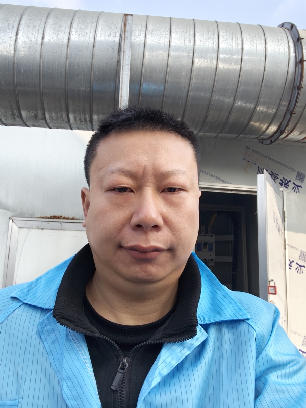 太阳迷眼的第一张照片--重庆基督教相亲网